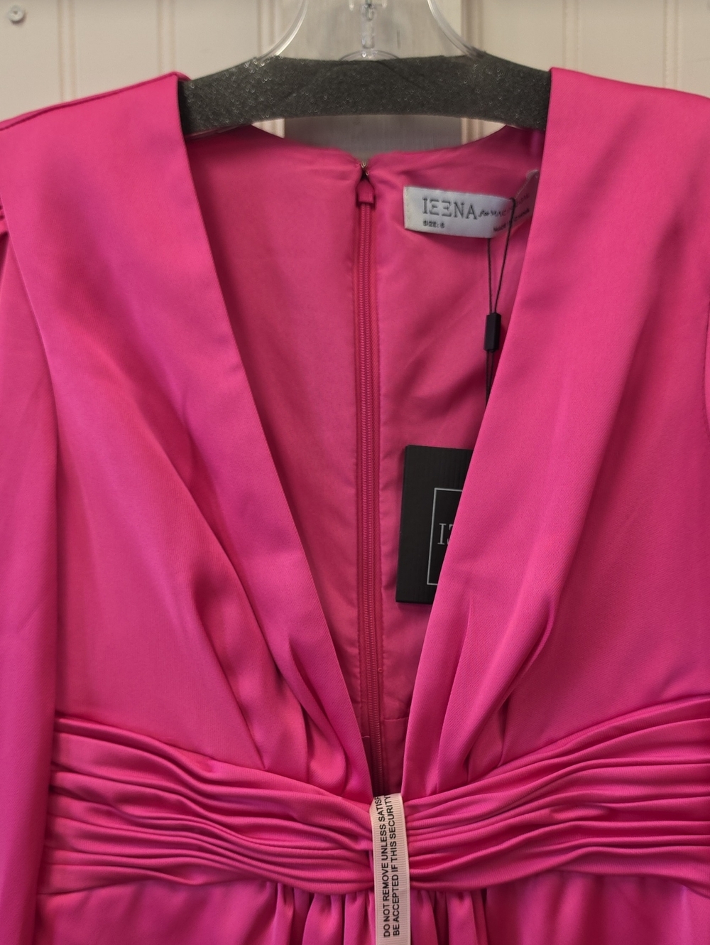 Mac Duggal NWT Fuchsia Pink Plunge Neck Long Sleeve Satin Jumpsuit Size 6 #A2647 - Picture 5 of 10